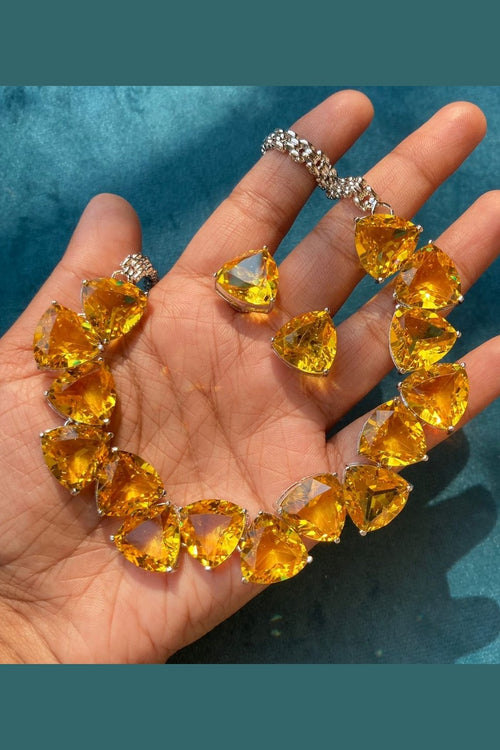 Olivia Set with Earrings