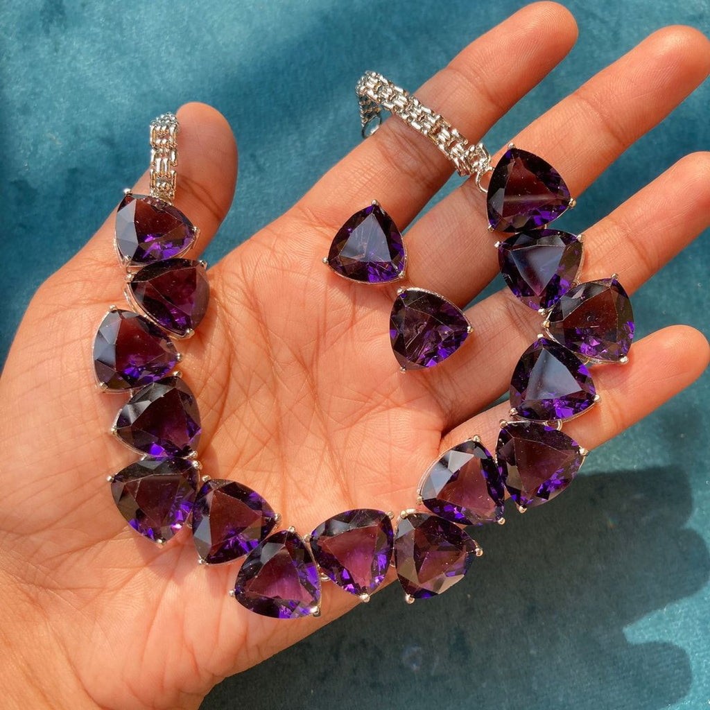 Olivia Set with Earrings