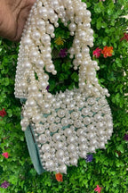 Pearl clutch