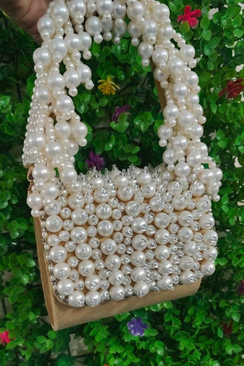 Pearl clutch