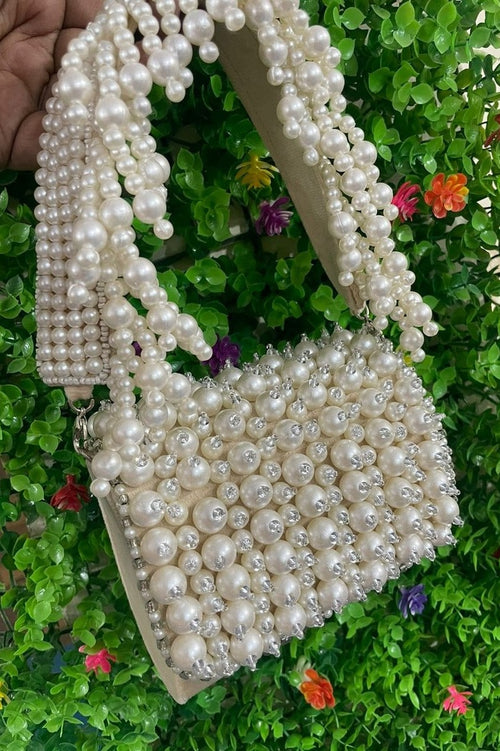Pearl clutch