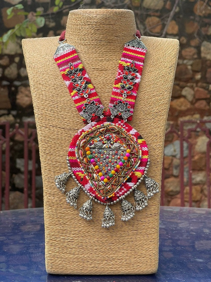 Girisha necklace