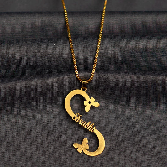 S name design customisable pendant