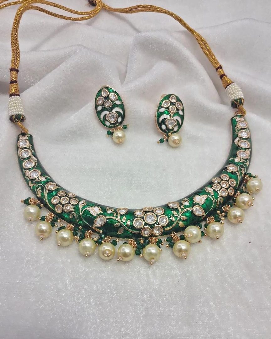 Medhavi hasli polki set