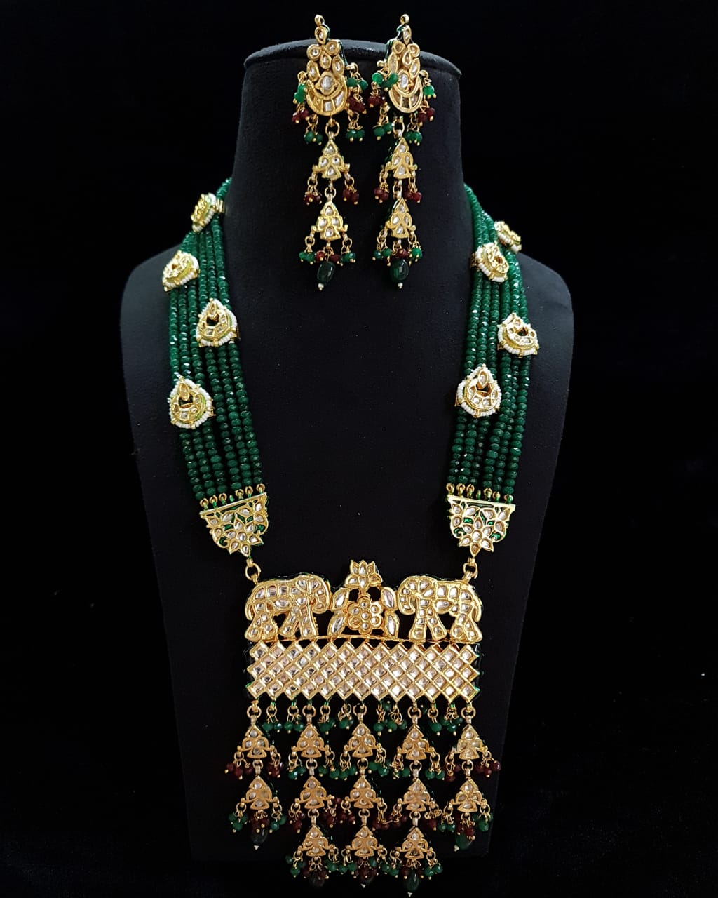 Pranshi long kundan set