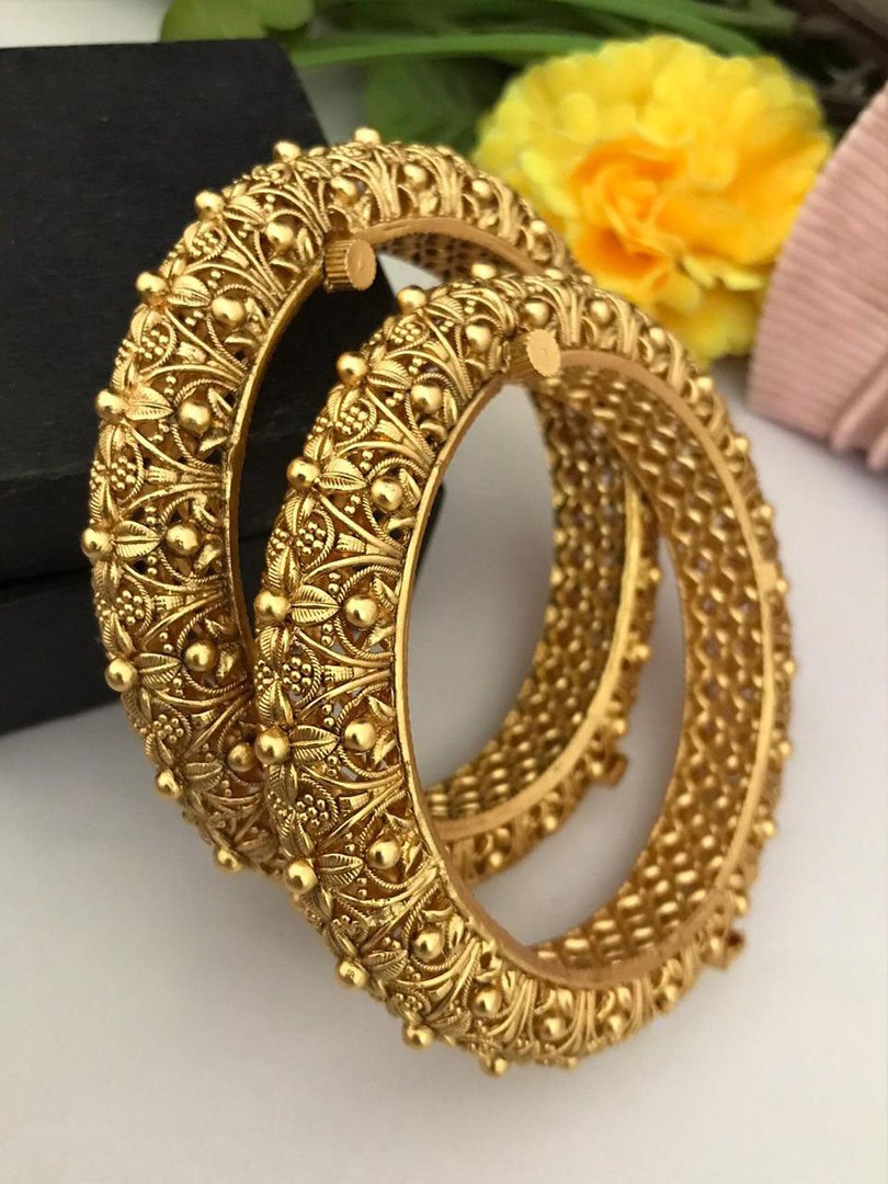 Gunjal Polki Bangle