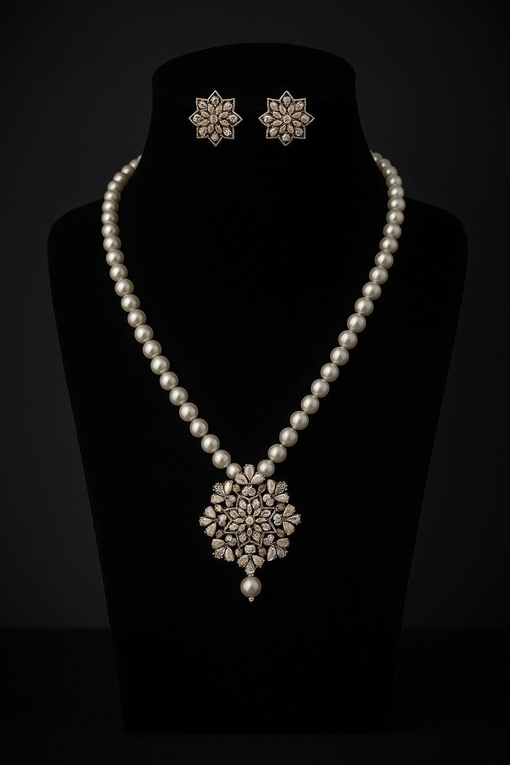 Kaashvi real pearl set