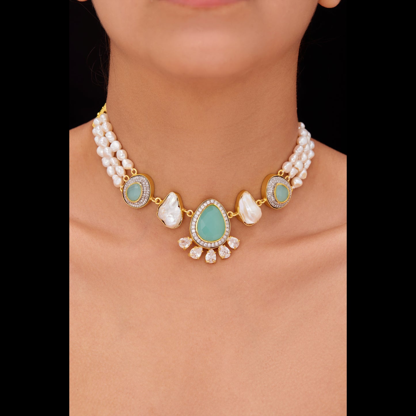 Leena Real Pearl Choker Set