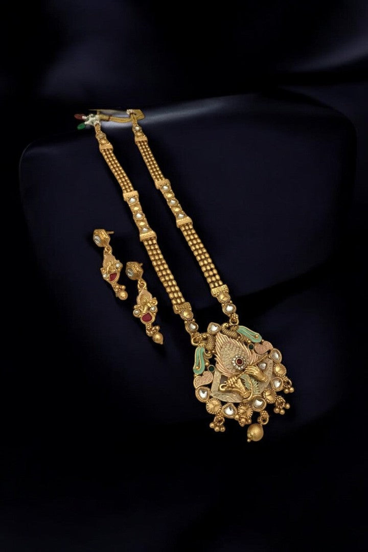 Murli gold look polki set