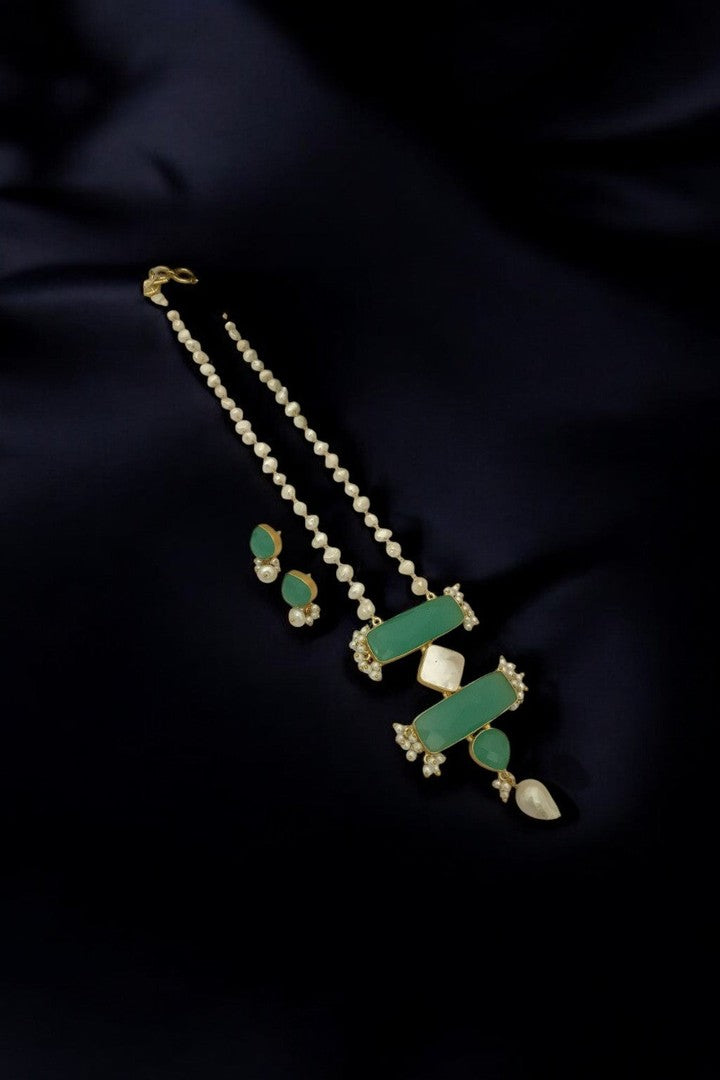 Nainika real pearl set