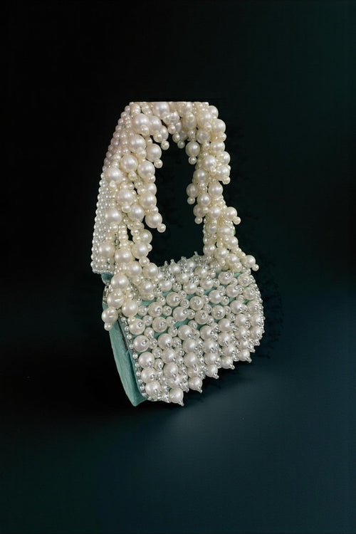 Pearl clutch