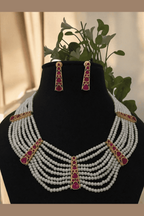 Nirvaya kundan set
