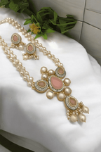Raahi real pearl set