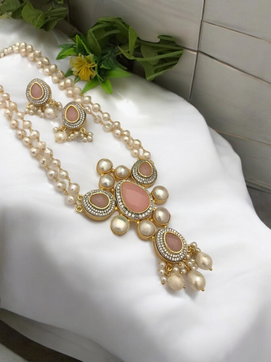 Raahi real pearl set