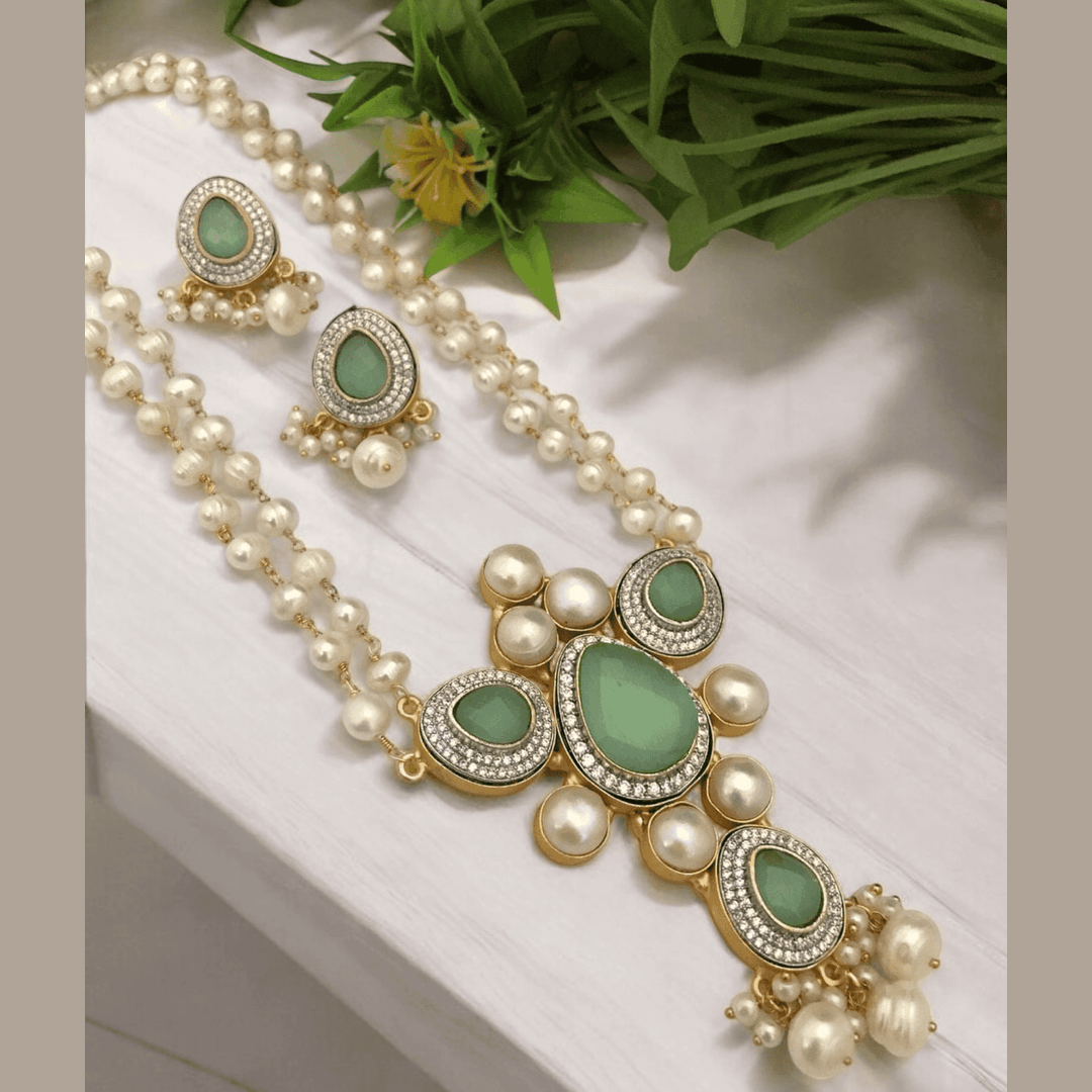 Arshiya real pearl set