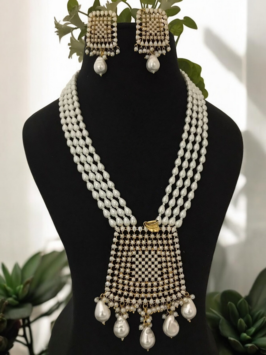 Saranya real pearl set