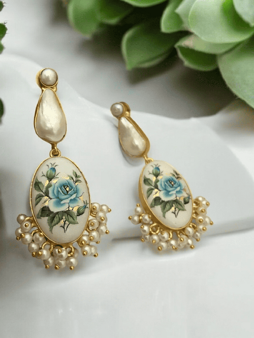 Afea real pearl earrings