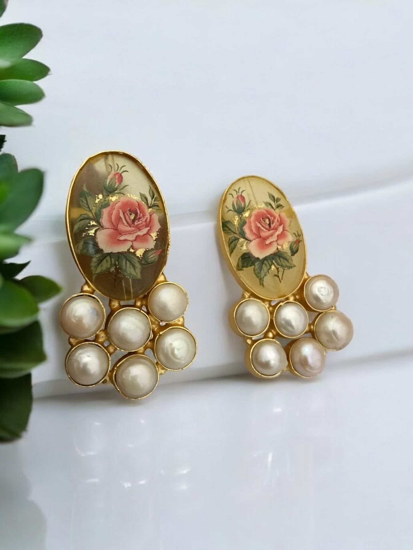 Zahra real pearl earrings