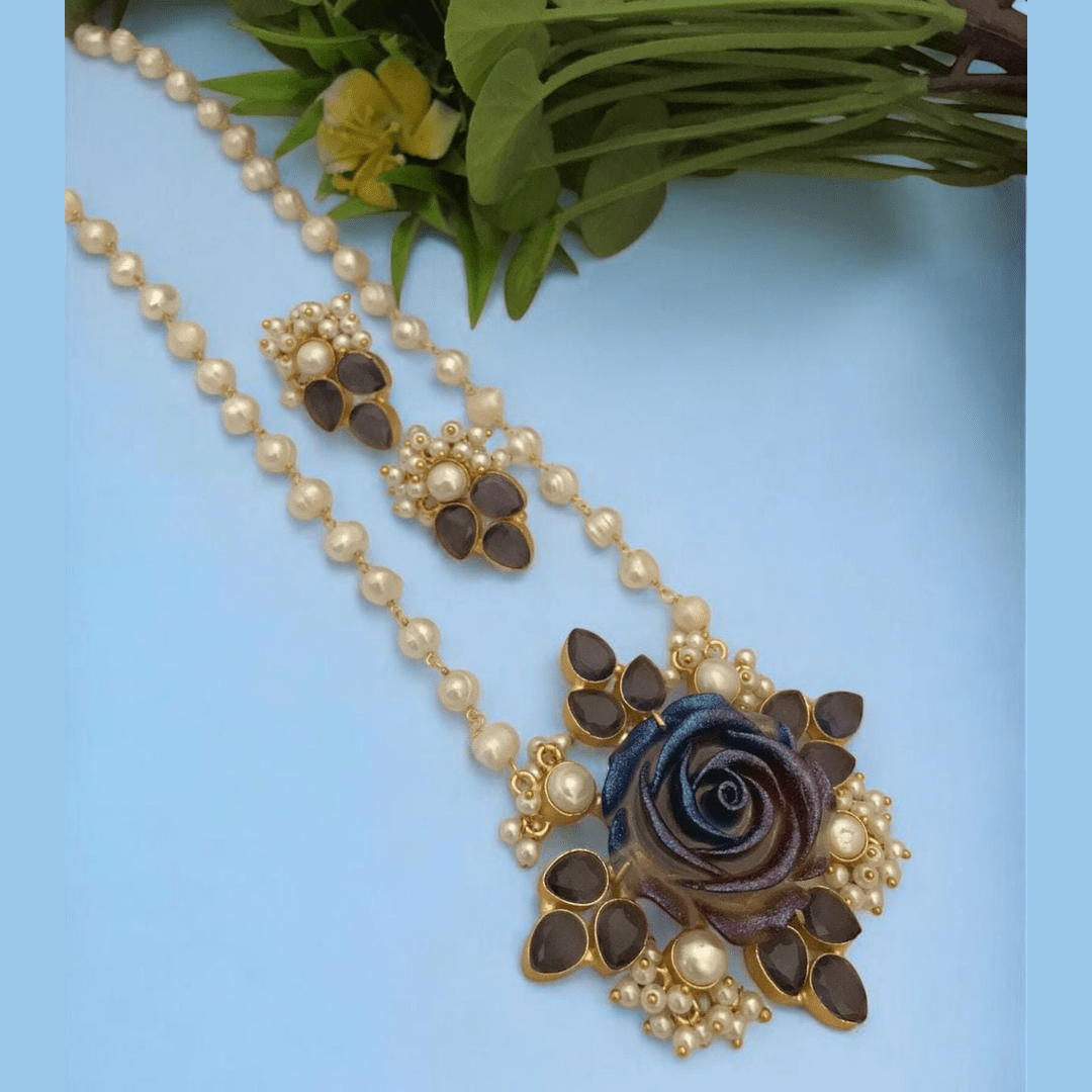 Ganga real pearl set