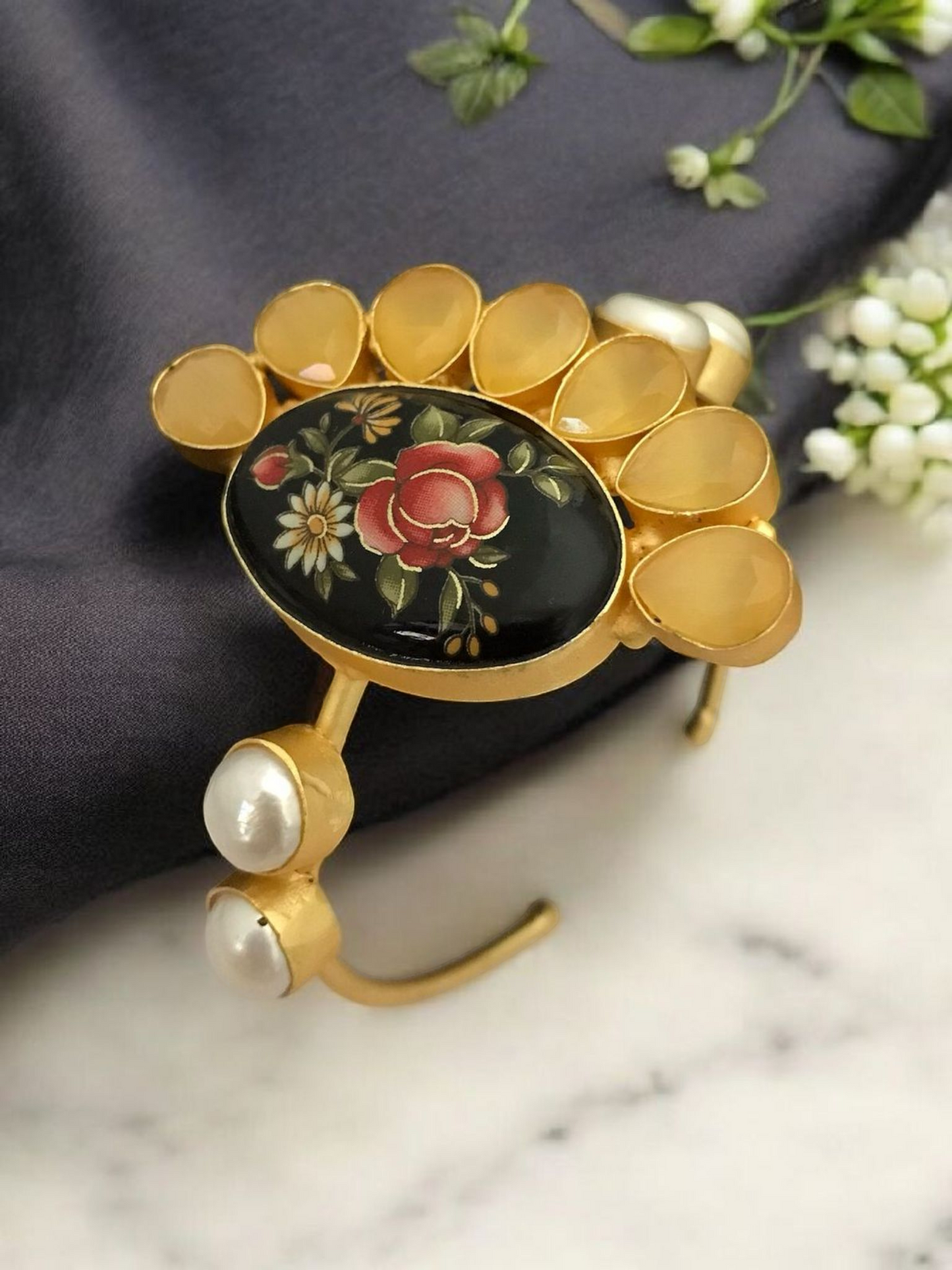 Sudiksha real pearl bracelet