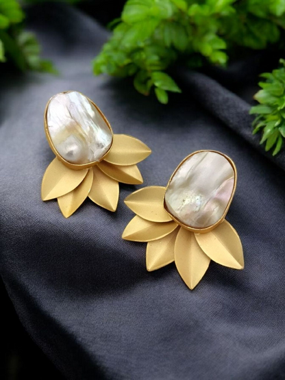 Narayani real pearl earrings