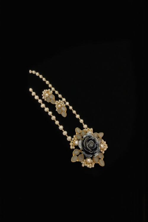 Prajhakta real pearl set