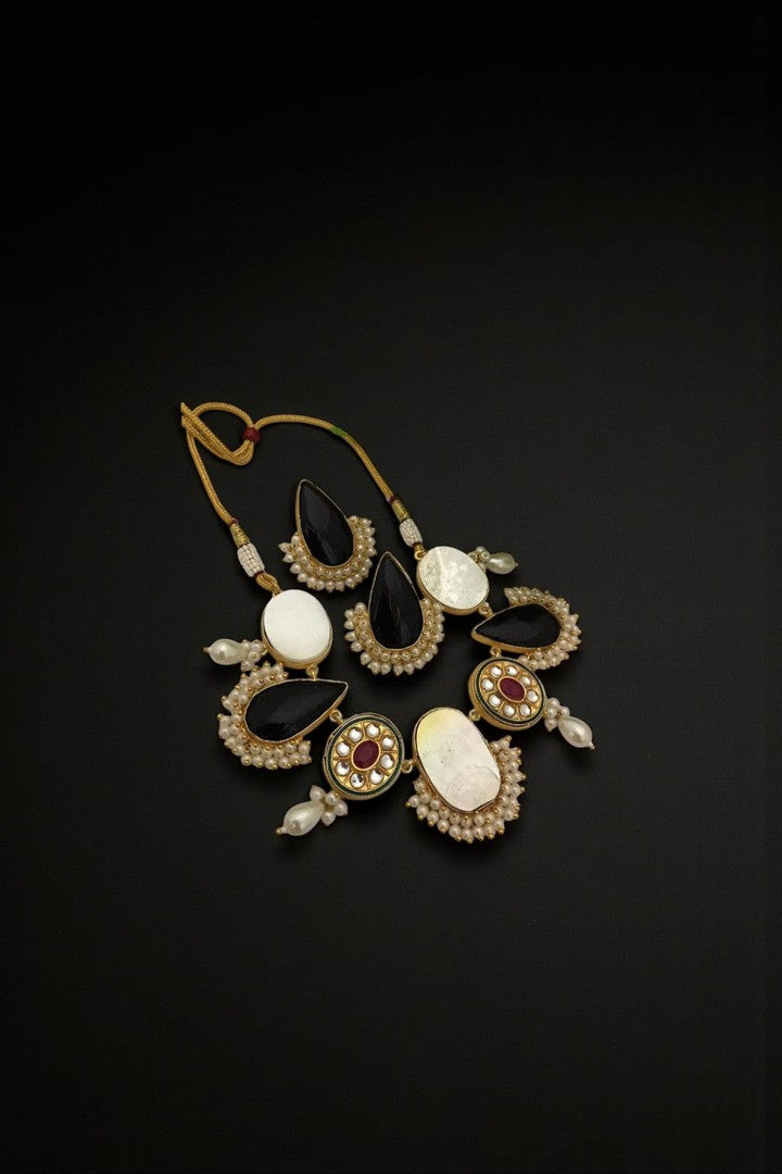 Real mother pearl kalindi set