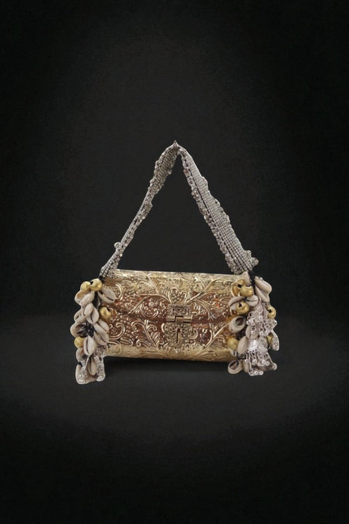 Shaina fusion clutch