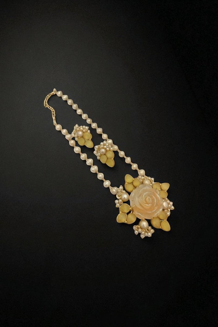 Shaina real pearl set