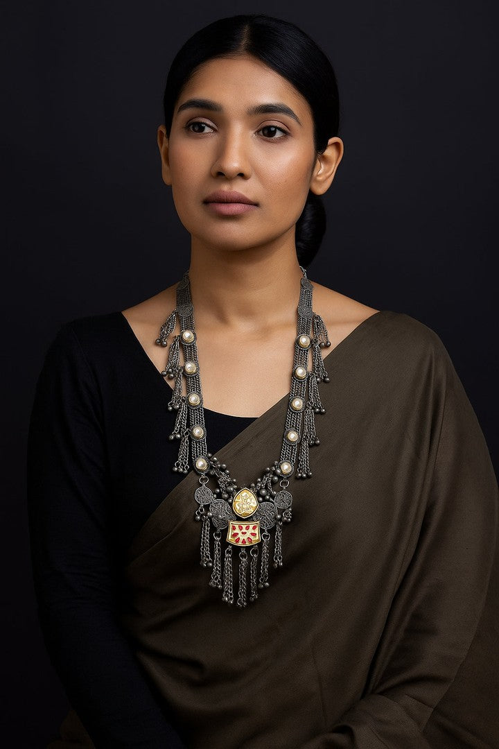 Shivika necklace