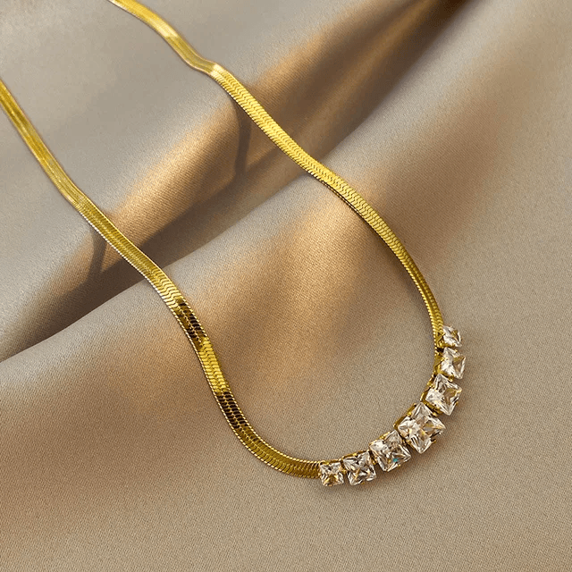Sollica WHITE 18k Gold Plated Stainless Steel Tarnish Free Waterproof Female Jewellery