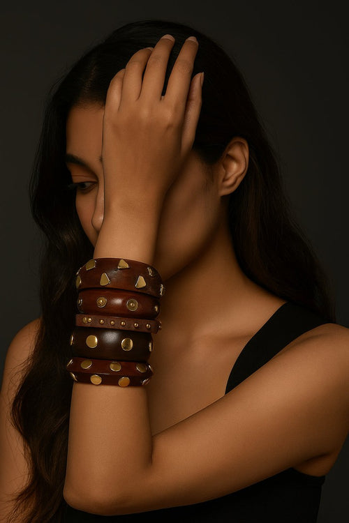 Soma wooden bangle stack