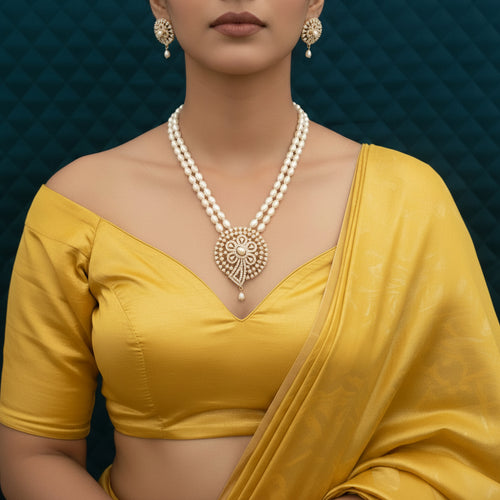 Tanishka Elegant Freshwater Pearl Mala Set with Statement Pendant