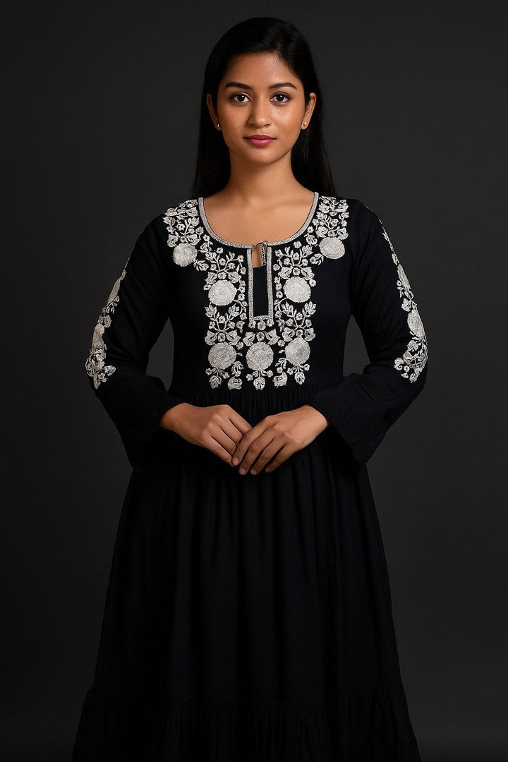 Tunic With Beautiful Tussels
