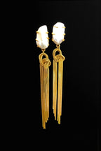 Varija baroque pearl earrings