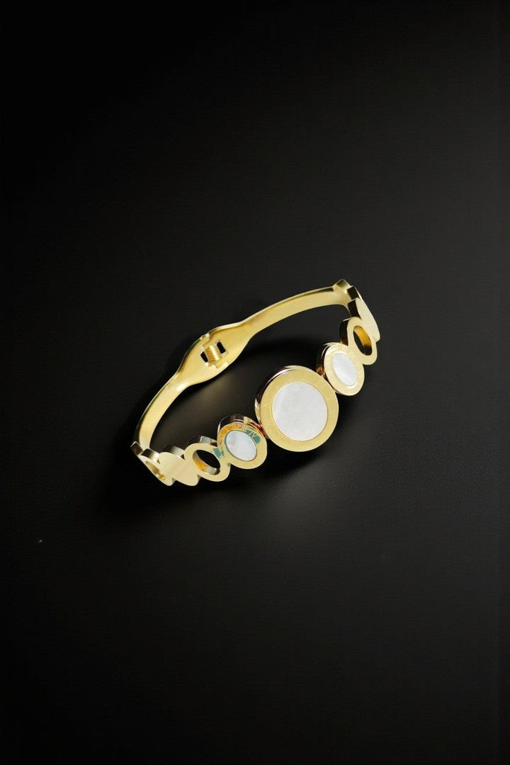 White Mop Bracelet