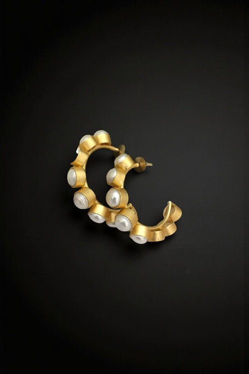 Zooni real pearl fusion hoops