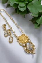 Aganya kreation Amoli Real Pearl Set - Elegant Handcrafted Jewelry