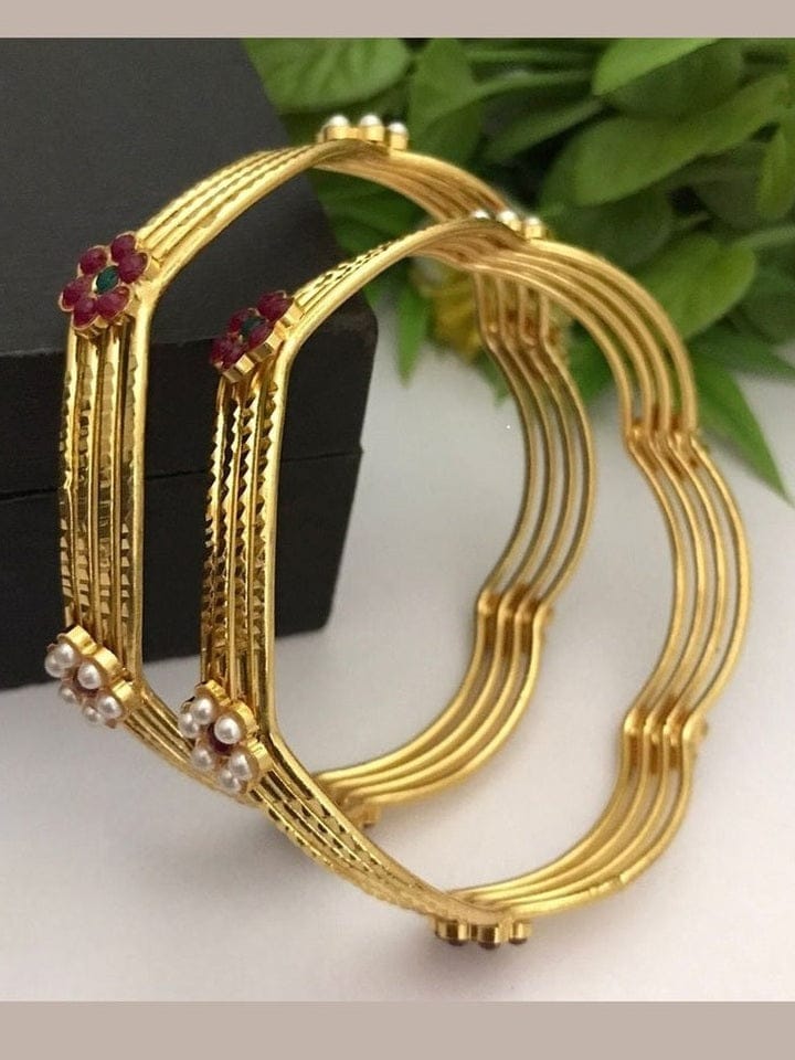 Aganya kreation Bangles Darani Bangles - Elegant Gold Polish with Pearl & Red Stone
