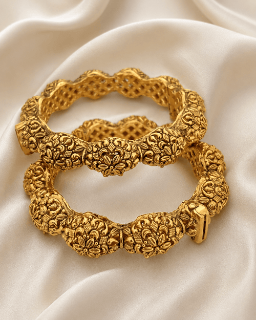 Aganya kreation Bangles Oorvisha Antique Gold Look Floral Openable Bangles for Women | Traditional Temple Style Kada Pair
