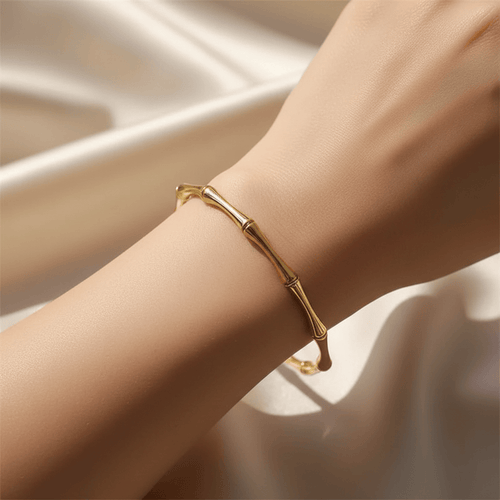 Aganya kreation Bracelet B-49 18k Gold Plated Stainless Steel Tarnish Free Waterproof Female Jewellery