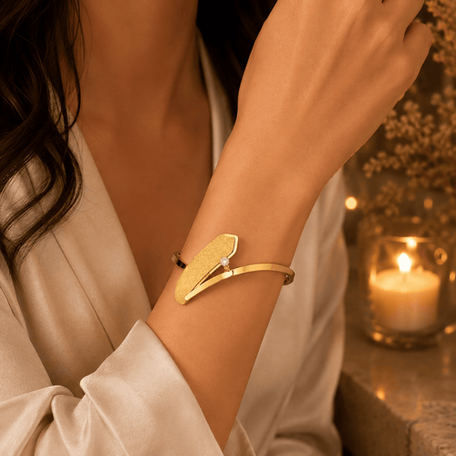 Aganya kreation Bracelets B-142  18k Gold Plated Stainless Steel Tarnish Free Waterproof Female Jewellery