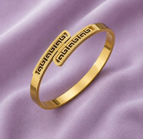 Aganya kreation Bracelets B-143 – 18k Gold Plated Stainless Steel Tarnish Free Waterproof Female Jewellery