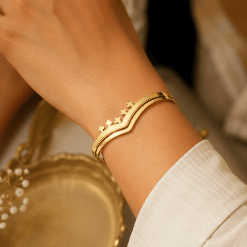 Aganya kreation Bracelets B-153  18k Gold Plated Stainless Steel Tarnish Free Waterproof Female Jewellery