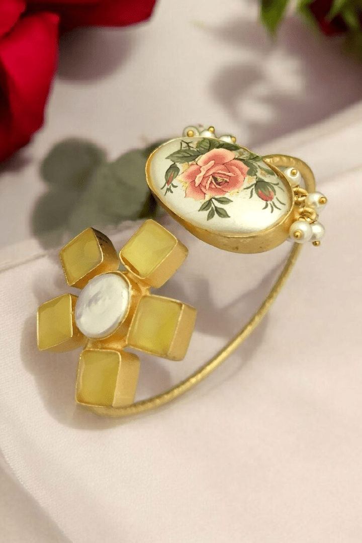 Aganya kreation Bracelets Qushi Real Pearl Bracelet - Elegant Gold-Plated Design
