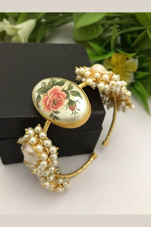 Aganya kreation Bracelets Real Pearl Glamzie Bracelet - Elegant & Unique Design