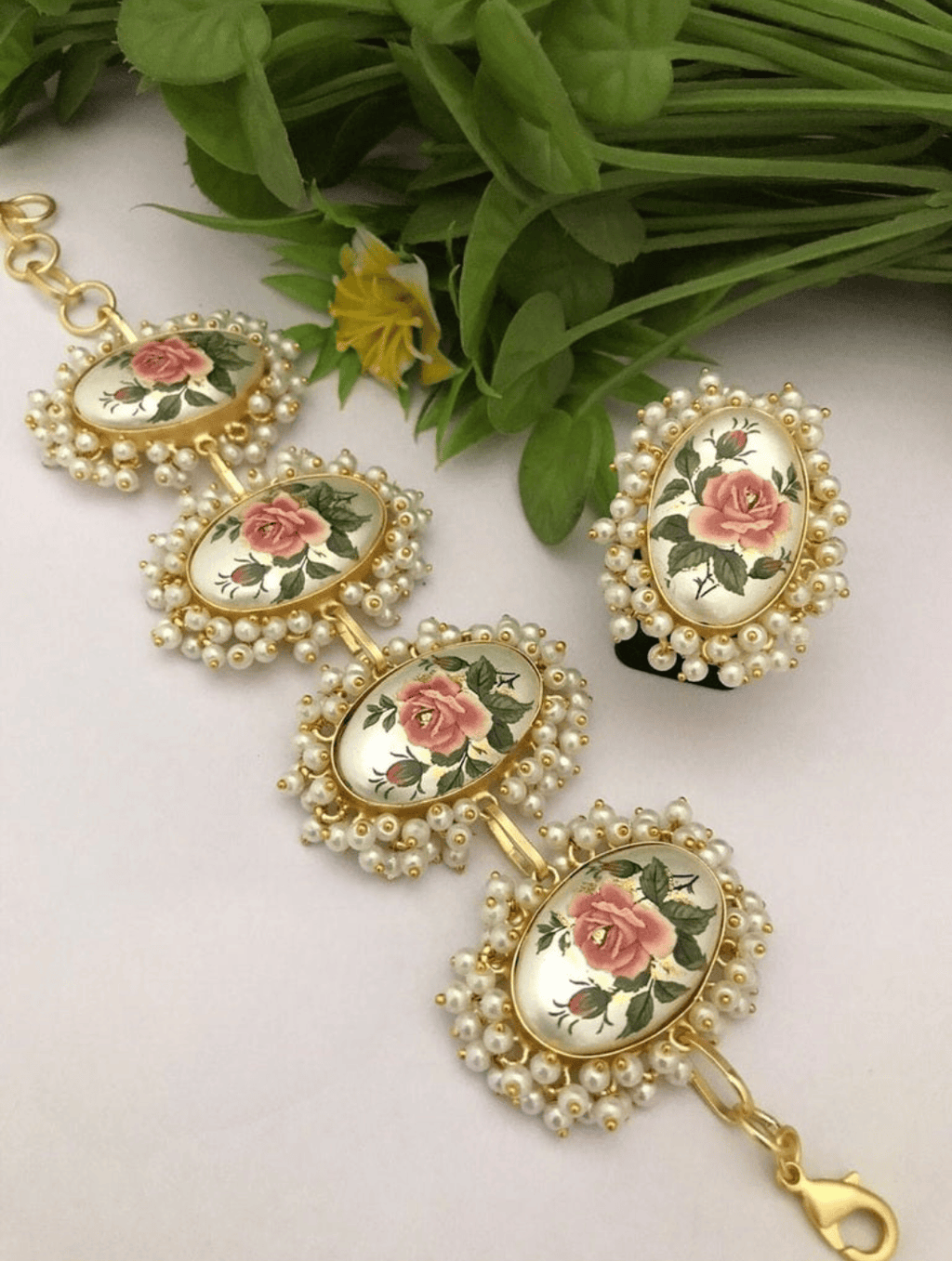 Aganya kreation Combo Rose Combo - Handcrafted Bracelet & Adjustable Ring Set