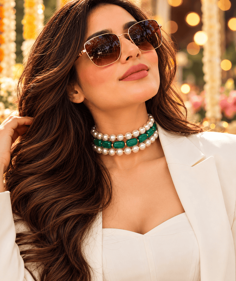 Aganya kreation Jewelry Samiksha Traditional Emerald Green Glass Stone & Pearl Choker for Women