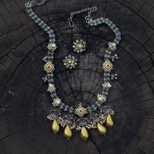 Aganya kreation jewelry Sets Aabheri Set - Elegant German Silver Jewelry with Kundan Design