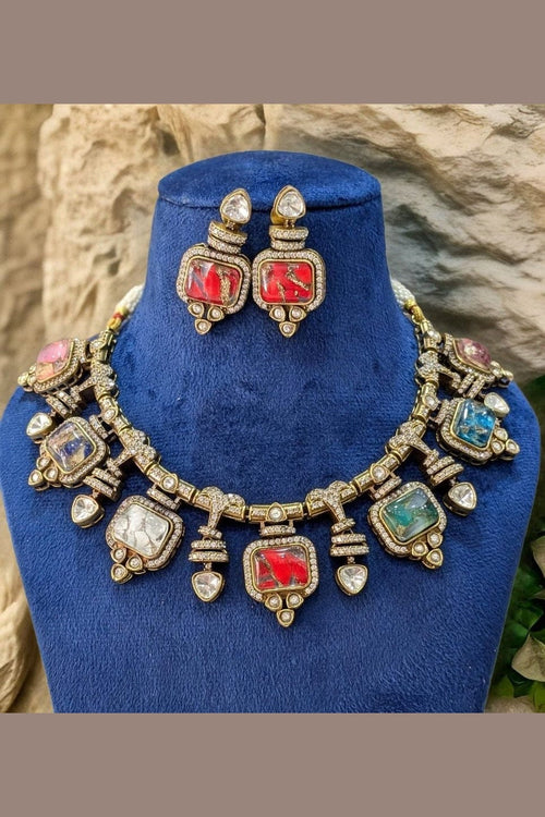 Aganya kreation jewelry Sets Abhitha Natural Stone Kundan Set - Timeless Elegance